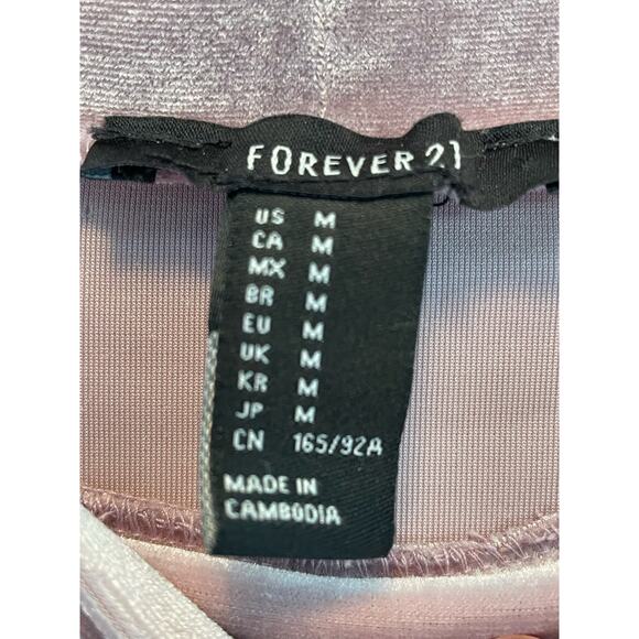 Forever 21 Lavender Velvet Mock-neck Cropped Top Medium - Picture 5 of 7